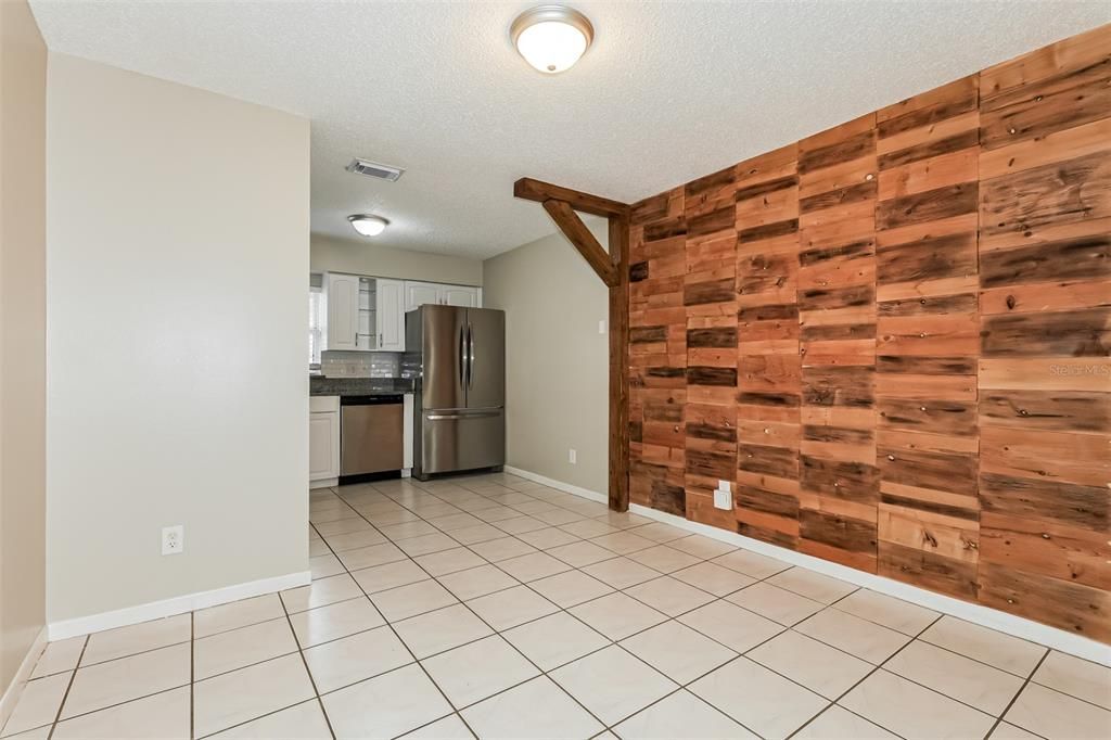 На продажу: $339,000 (3 спален, 2 ванн, 1356 Квадратных фут)