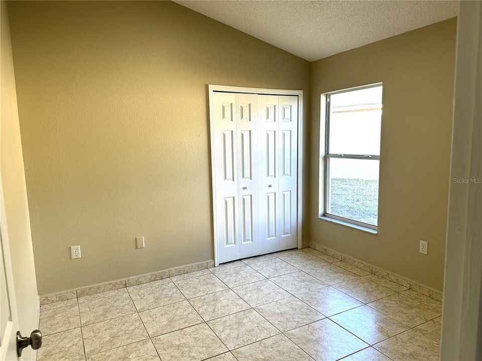 待售: $299,900 (3 贝兹, 2 浴室, 1479 平方英尺)