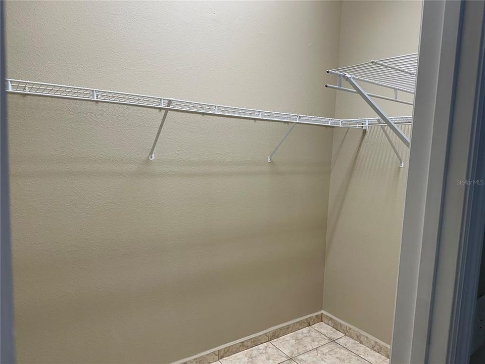 待售: $299,900 (3 贝兹, 2 浴室, 1479 平方英尺)