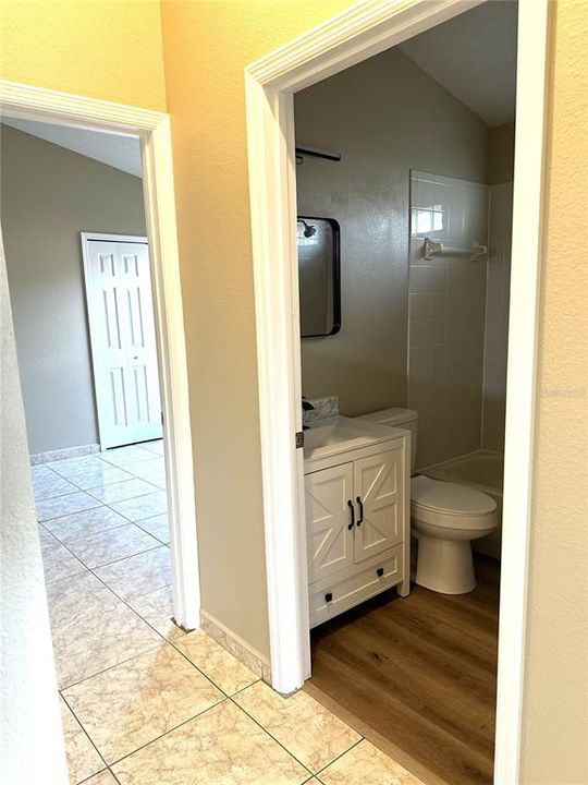 待售: $299,900 (3 贝兹, 2 浴室, 1479 平方英尺)