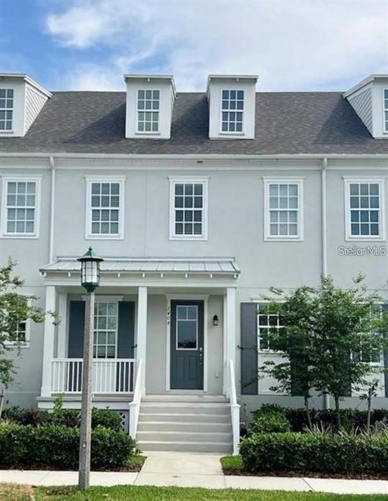 出租: $3,900 (3 贝兹, 2 浴室, 1638 平方英尺)