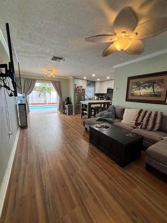 For Sale: $670,000 (4 beds, 3 baths, 2460 Square Feet)