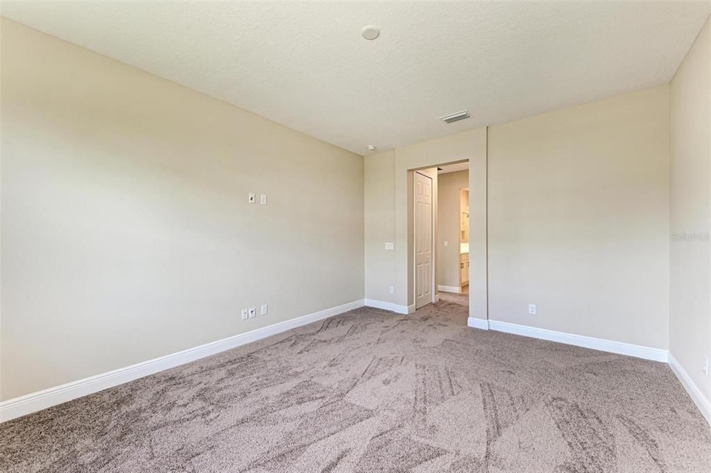 For Sale: $399,990 (2 beds, 2 baths, 1579 Square Feet)