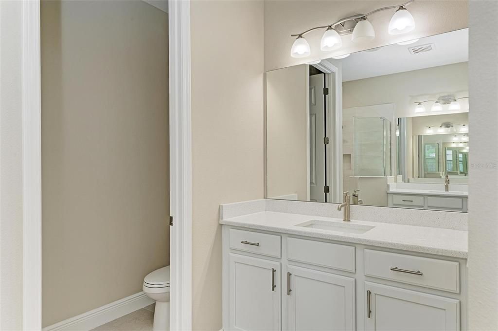 For Sale: $399,990 (2 beds, 2 baths, 1579 Square Feet)