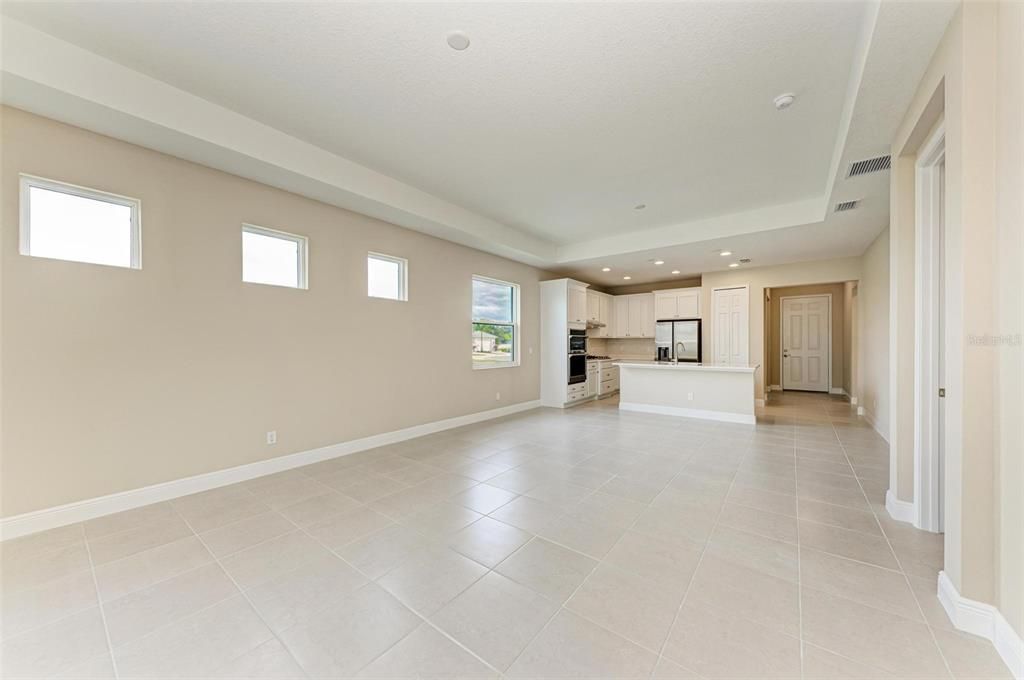 For Sale: $399,990 (2 beds, 2 baths, 1579 Square Feet)