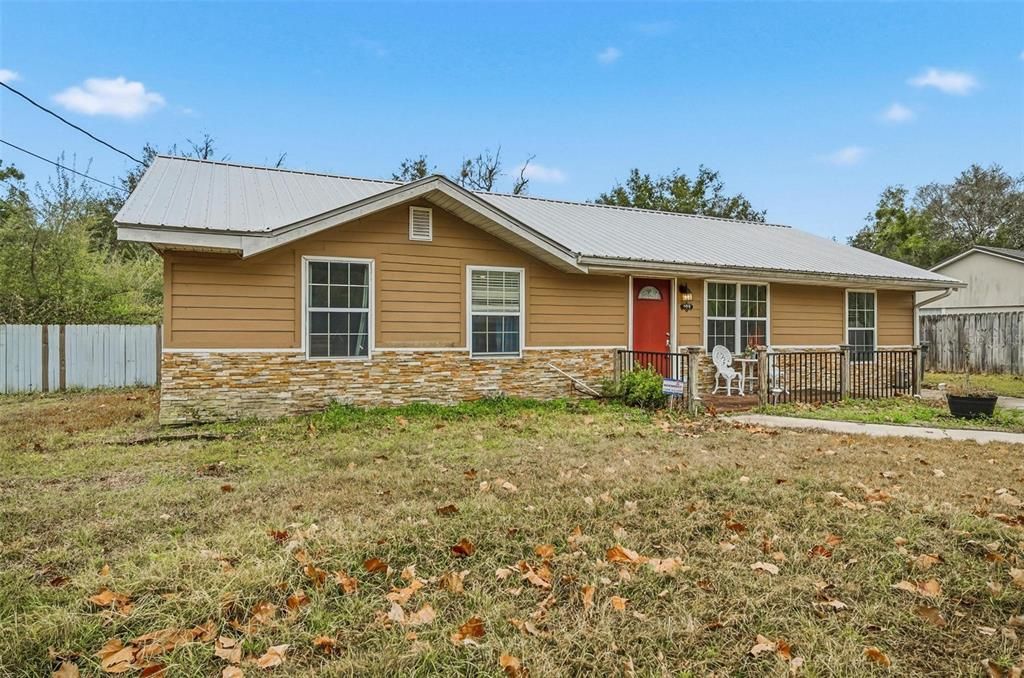 En Venta: $235,000 (3 camas, 1 baños, 1300 Pies cuadrados)