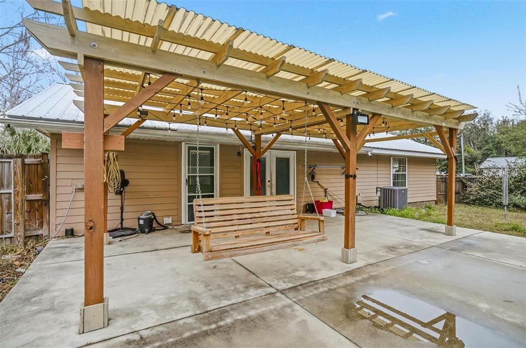 En Venta: $235,000 (3 camas, 1 baños, 1300 Pies cuadrados)