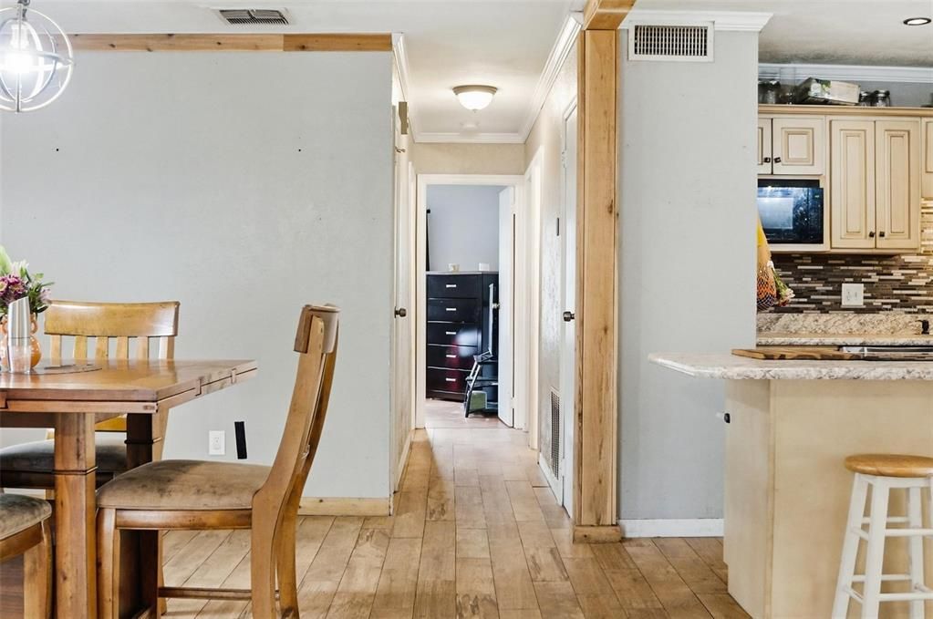 En Venta: $235,000 (3 camas, 1 baños, 1300 Pies cuadrados)