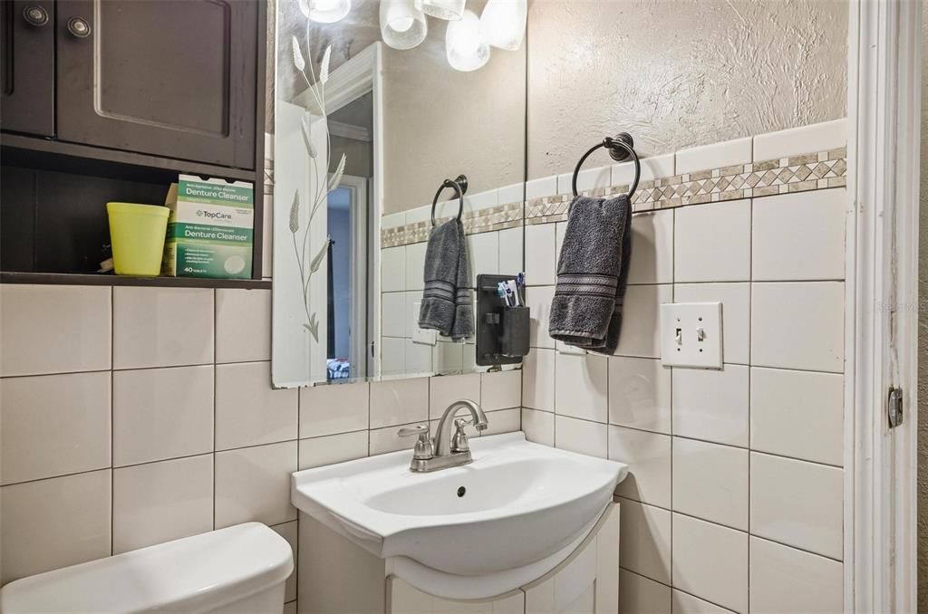 En Venta: $235,000 (3 camas, 1 baños, 1300 Pies cuadrados)