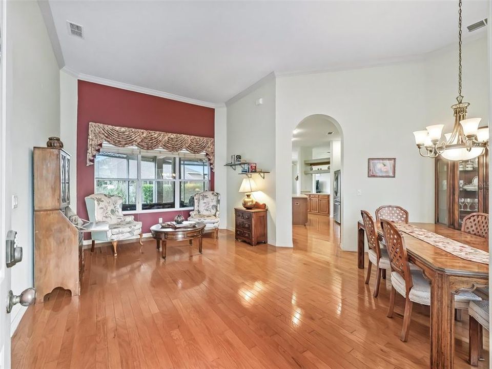 For Sale: $399,900 (3 beds, 2 baths, 2067 Square Feet)