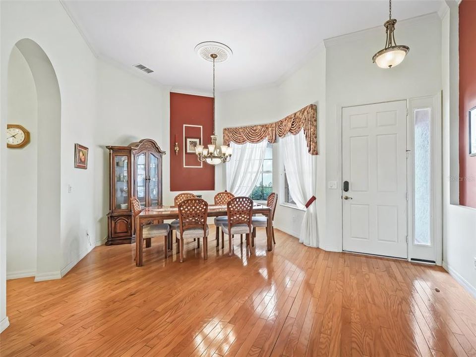 For Sale: $399,900 (3 beds, 2 baths, 2067 Square Feet)