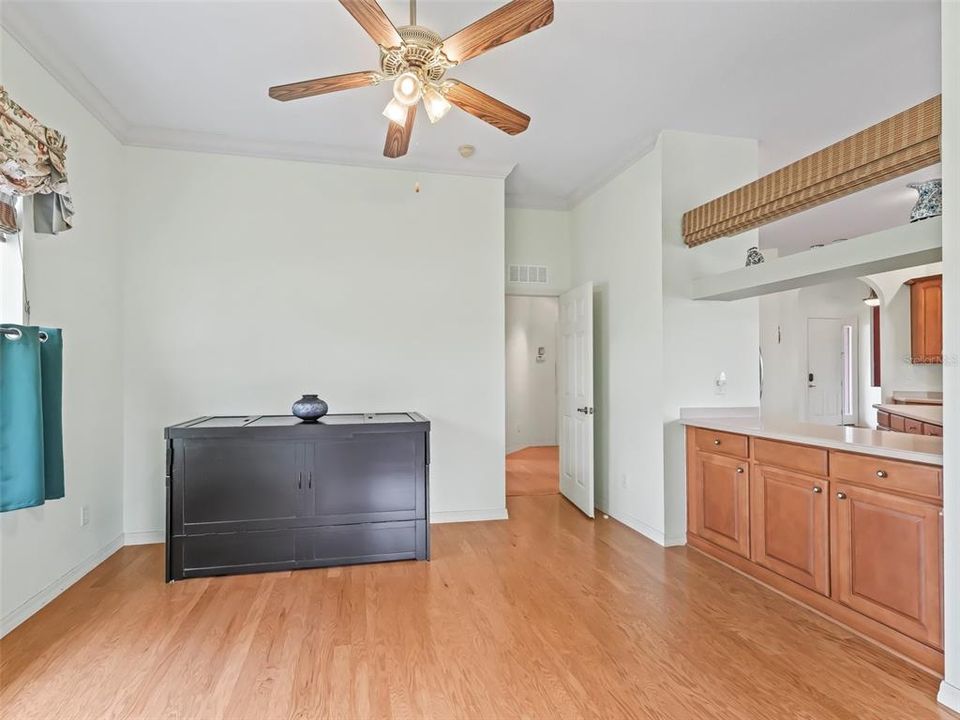For Sale: $399,900 (3 beds, 2 baths, 2067 Square Feet)