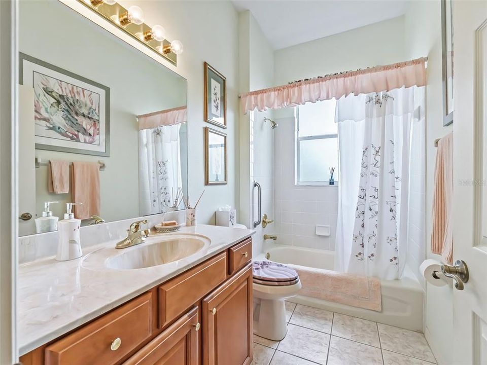 For Sale: $399,900 (3 beds, 2 baths, 2067 Square Feet)