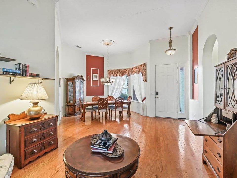 For Sale: $399,900 (3 beds, 2 baths, 2067 Square Feet)