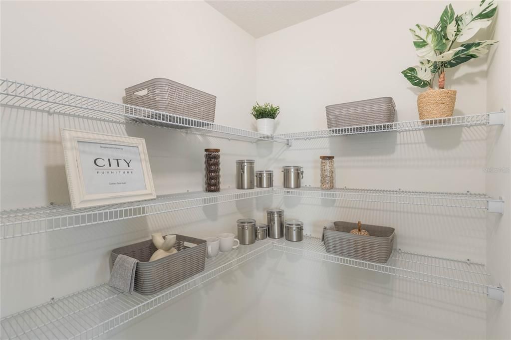 For Sale: $313,990 (4 beds, 2 baths, 1665 Square Feet)