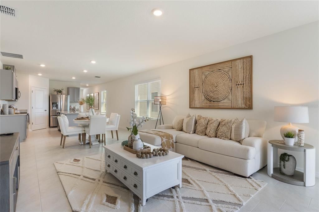 For Sale: $313,990 (4 beds, 2 baths, 1665 Square Feet)