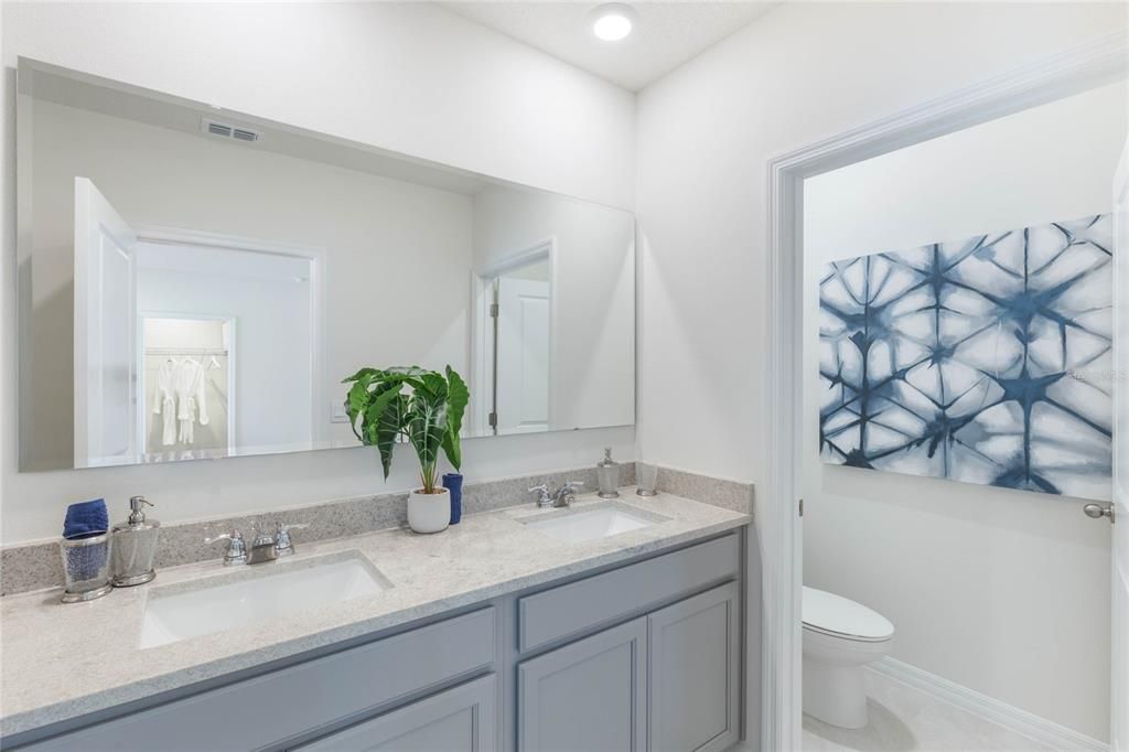 For Sale: $313,990 (4 beds, 2 baths, 1665 Square Feet)