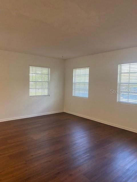 出租: $1,950 (3 贝兹, 2 浴室, 1843 平方英尺)