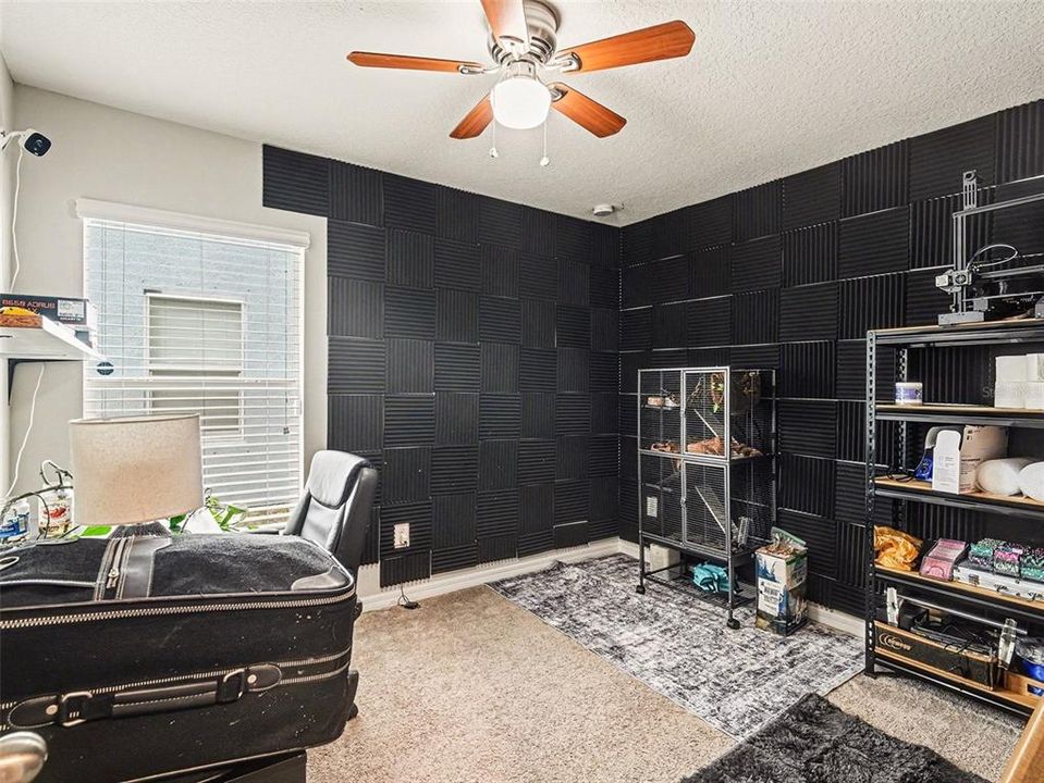 For Sale: $300,000 (3 beds, 2 baths, 1451 Square Feet)