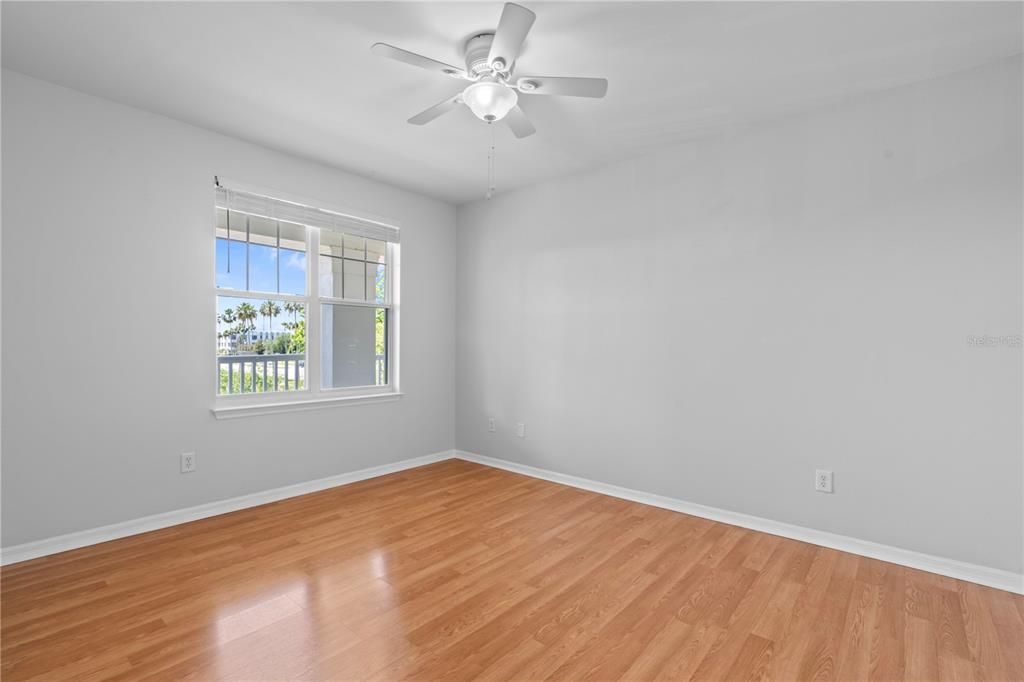 出租: $1,750 (1 贝兹, 1 浴室, 792 平方英尺)