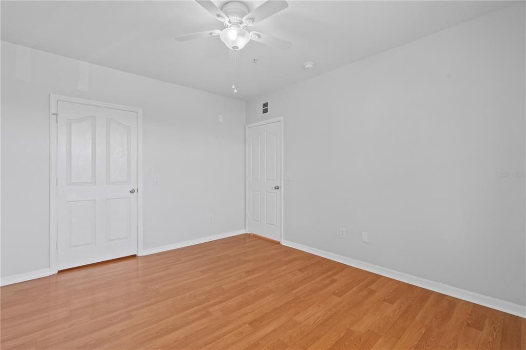 出租: $1,750 (1 贝兹, 1 浴室, 792 平方英尺)