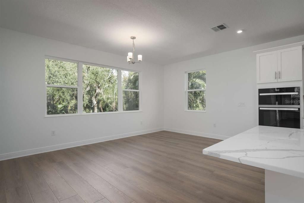 For Sale: $2,600,000 (5 beds, 4 baths, 4003 Square Feet)