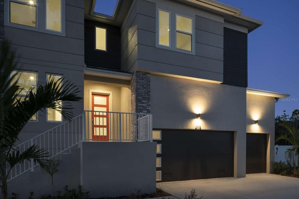 For Sale: $2,600,000 (5 beds, 4 baths, 4003 Square Feet)