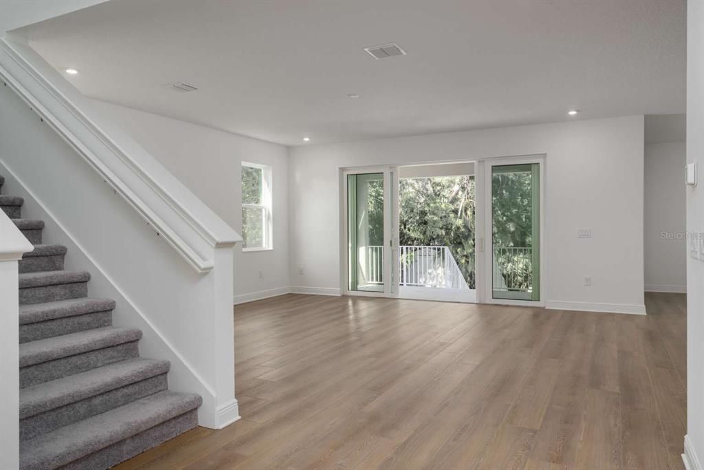 For Sale: $2,600,000 (5 beds, 4 baths, 4003 Square Feet)