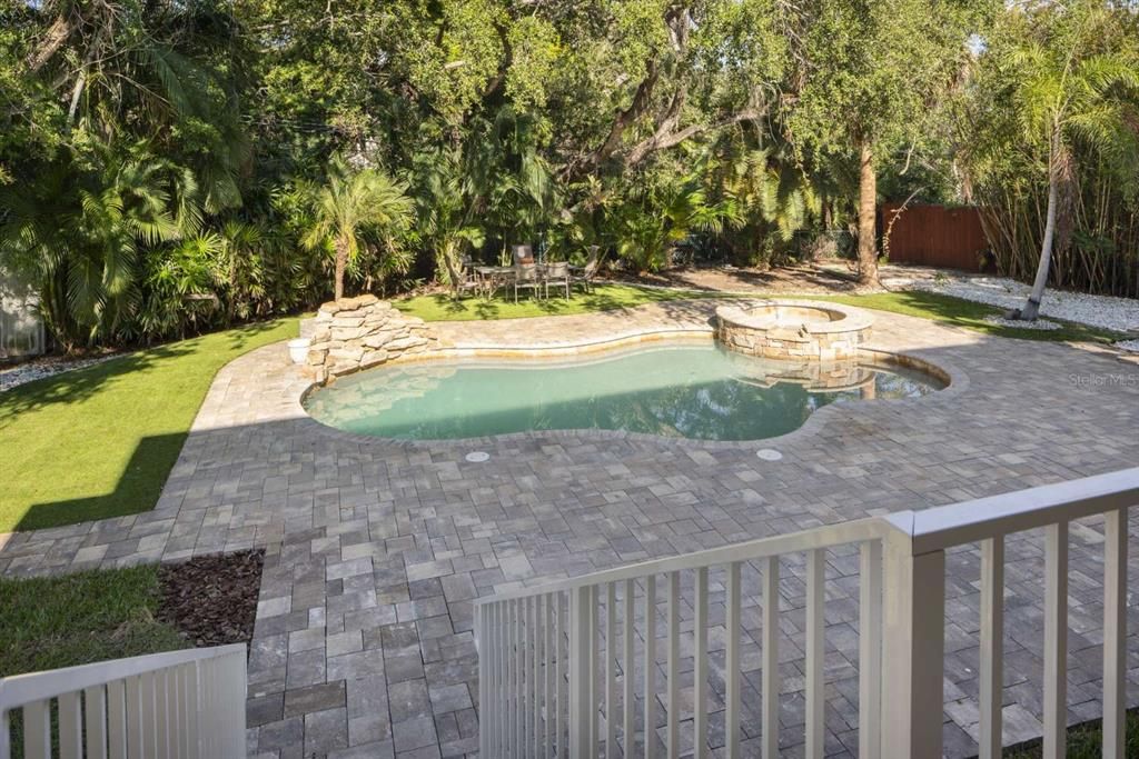 For Sale: $2,600,000 (5 beds, 4 baths, 4003 Square Feet)