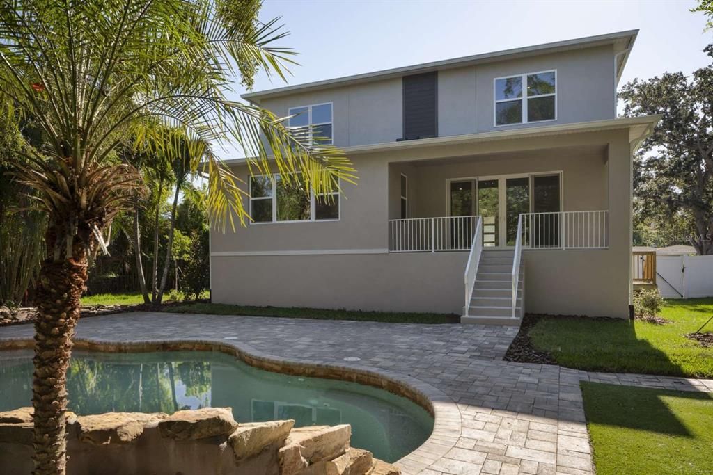 For Sale: $2,600,000 (5 beds, 4 baths, 4003 Square Feet)