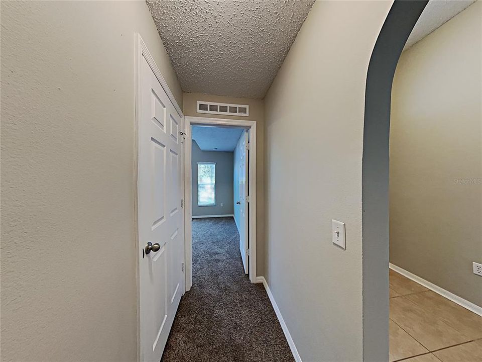 В аренду: $2,230 (4 спален, 2 ванн, 1855 Квадратных фут)