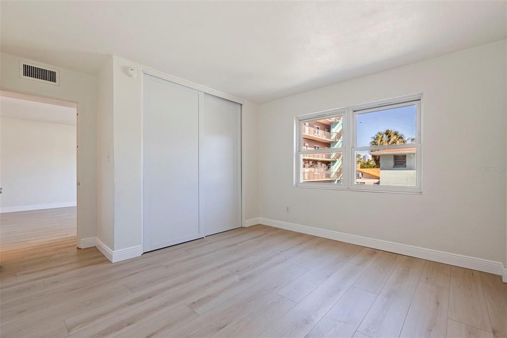 待售: $99,000 (1 贝兹, 1 浴室, 625 平方英尺)