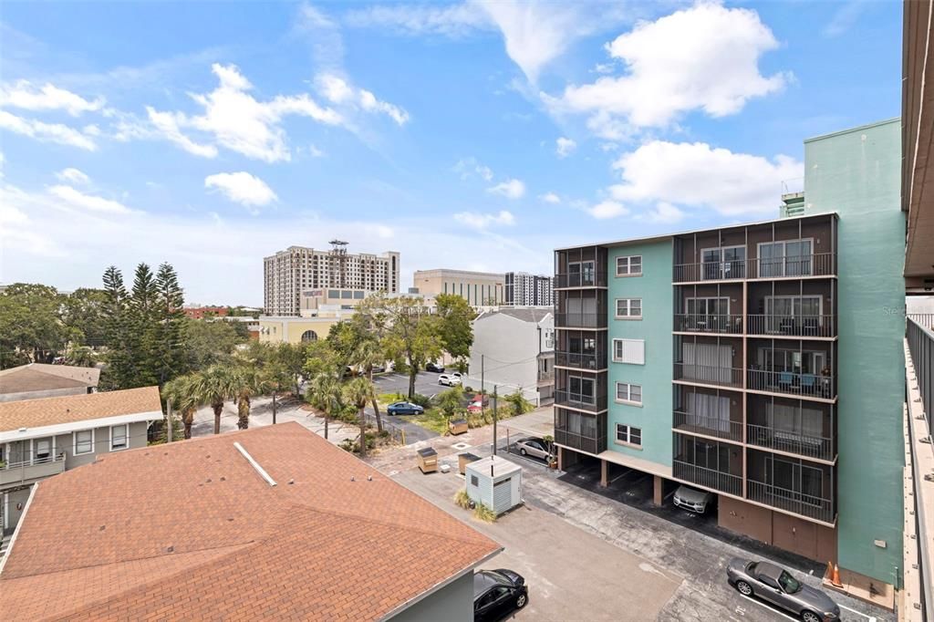 待售: $99,000 (1 贝兹, 1 浴室, 625 平方英尺)