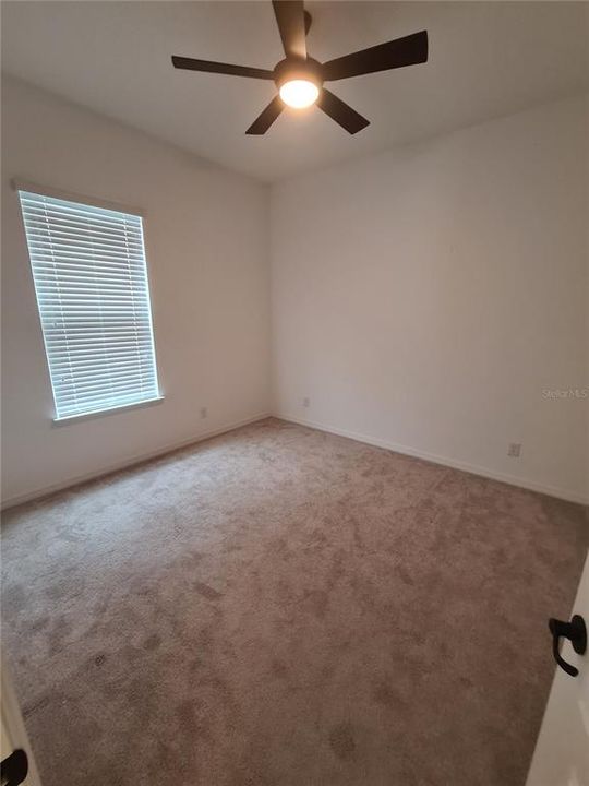 For Rent: $2,350 (3 beds, 2 baths, 1986 Square Feet)