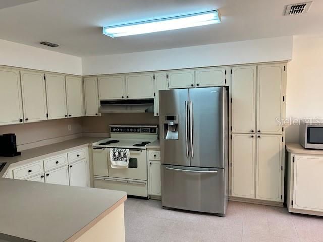 待售: $335,000 (3 贝兹, 2 浴室, 1863 平方英尺)