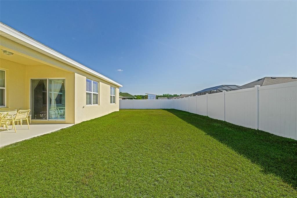 For Sale: $349,000 (3 beds, 2 baths, 1670 Square Feet)