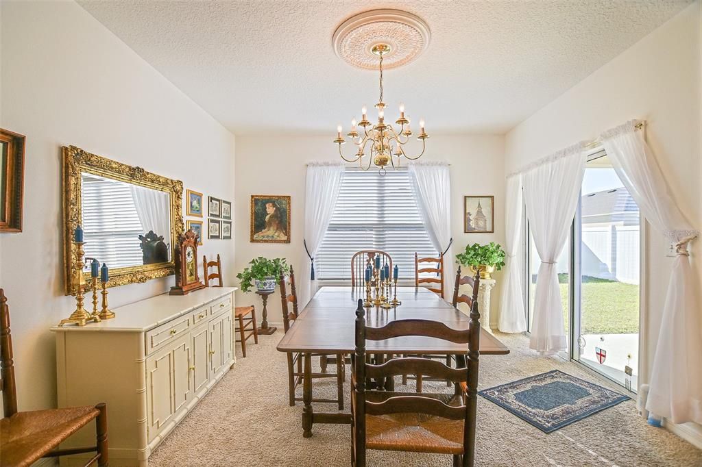 For Sale: $349,000 (3 beds, 2 baths, 1670 Square Feet)