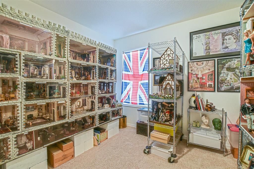 For Sale: $349,000 (3 beds, 2 baths, 1670 Square Feet)