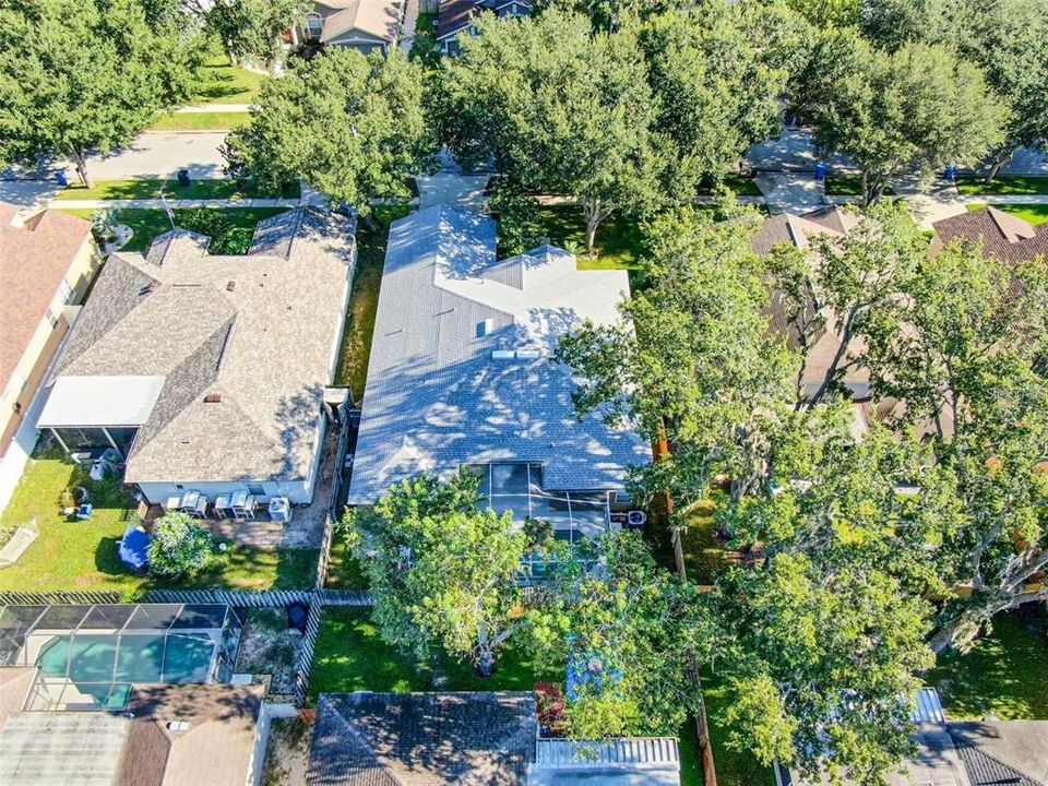 For Sale: $515,000 (5 beds, 3 baths, 2410 Square Feet)