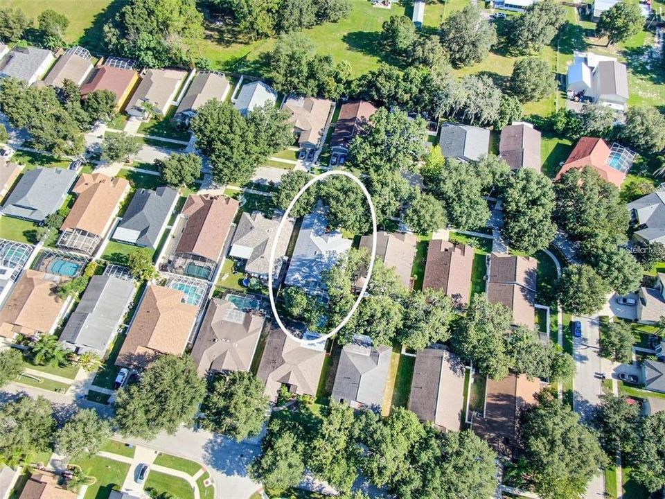 For Sale: $515,000 (5 beds, 3 baths, 2410 Square Feet)