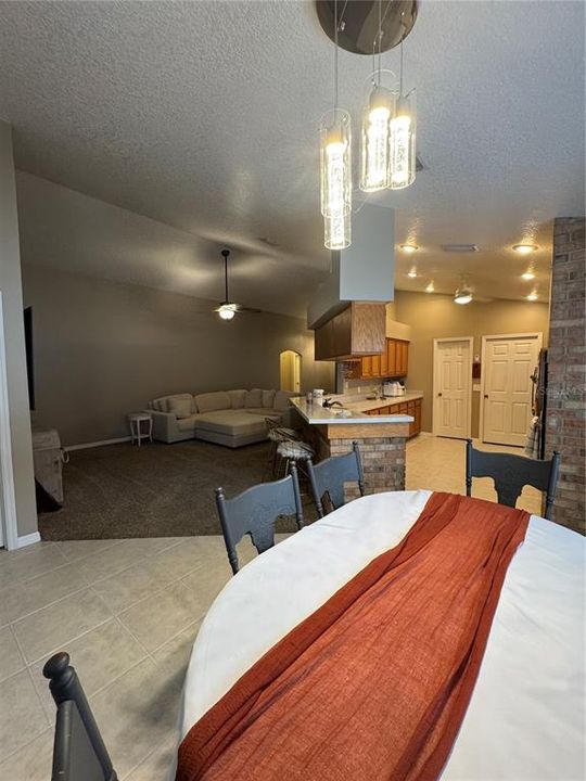 В аренду: $2,699 (3 спален, 2 ванн, 1825 Квадратных фут)