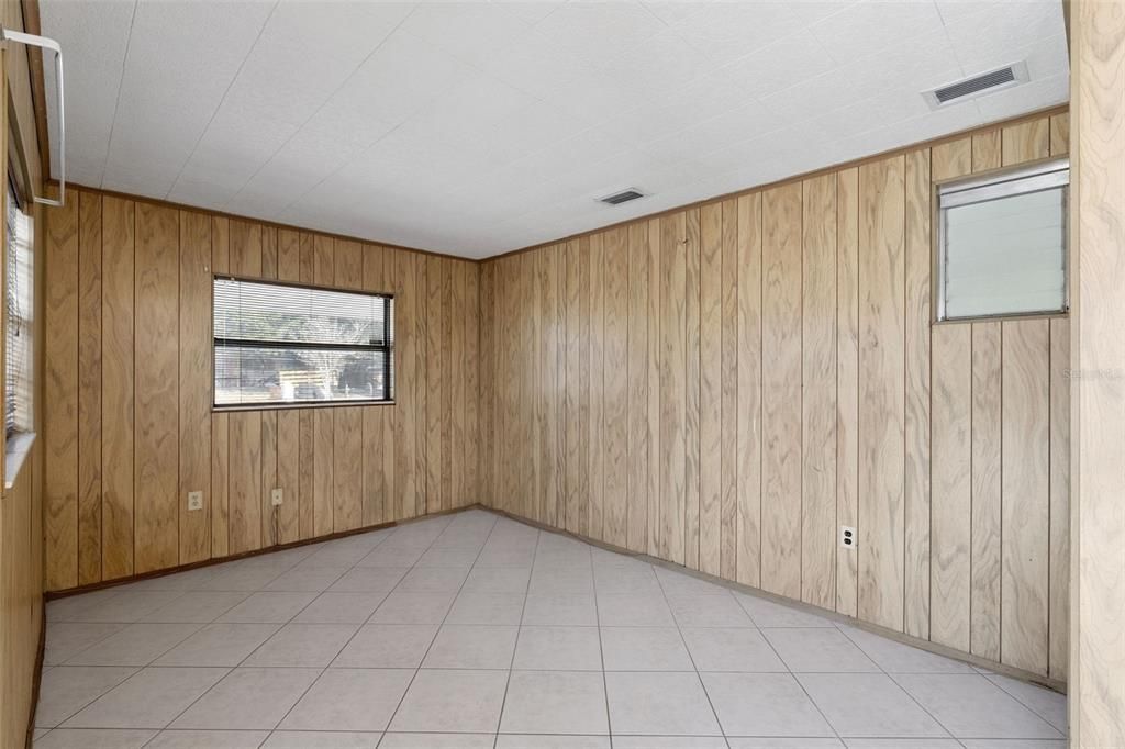 For Sale: $298,000 (3 beds, 2 baths, 1358 Square Feet)