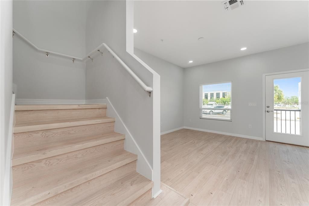 En Venta: $435,000 (3 camas, 2 baños, 1575 Pies cuadrados)