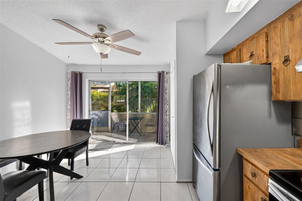 For Sale: $279,900 (3 beds, 2 baths, 1080 Square Feet)