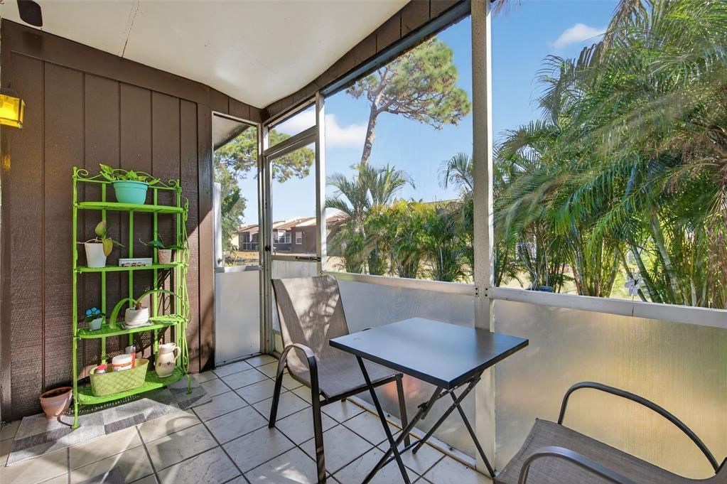 For Sale: $279,900 (3 beds, 2 baths, 1080 Square Feet)