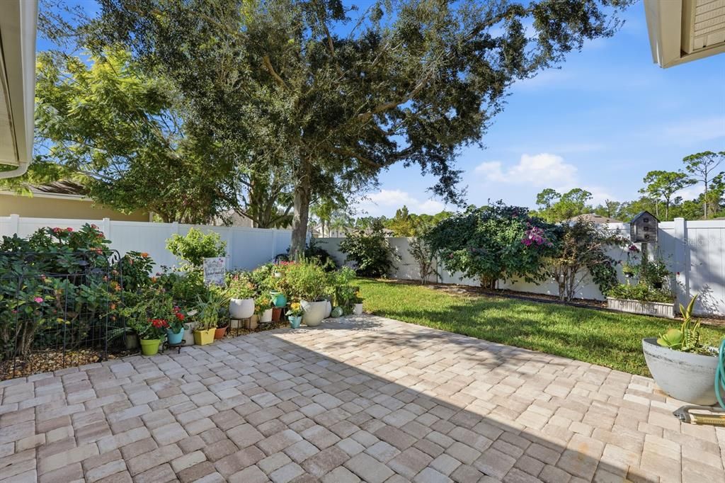 На продажу: $470,000 (4 спален, 2 ванн, 2024 Квадратных фут)