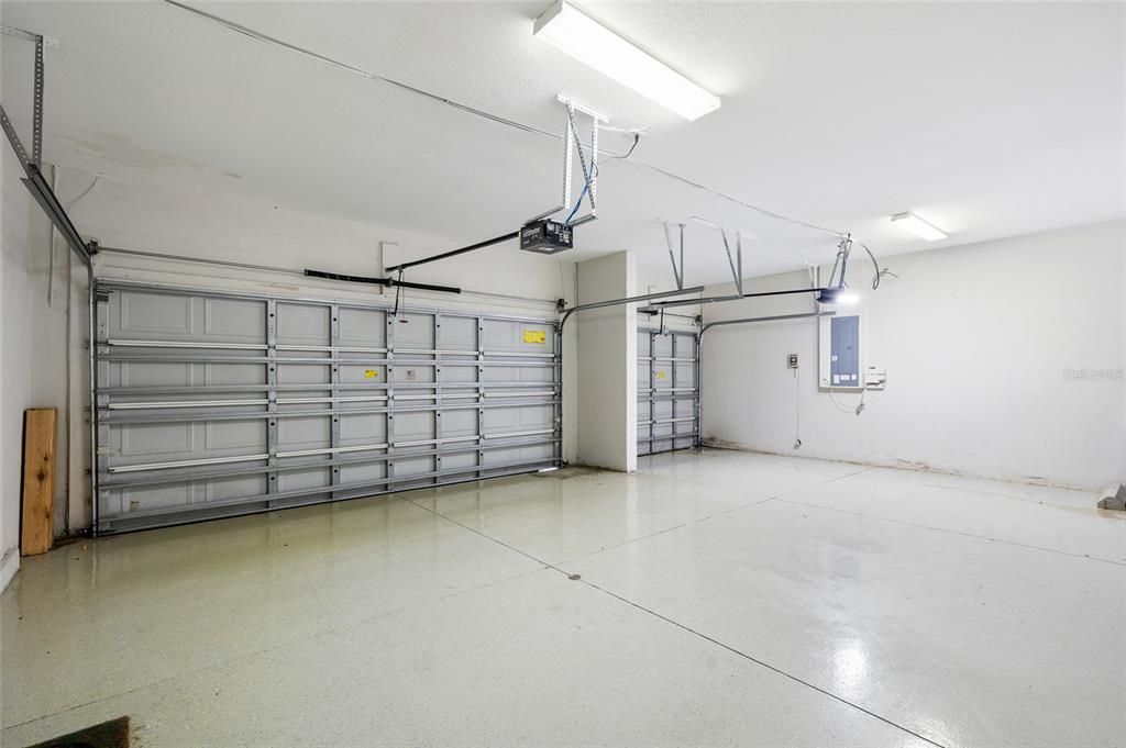 For Rent: $3,250 (4 beds, 3 baths, 3496 Square Feet)