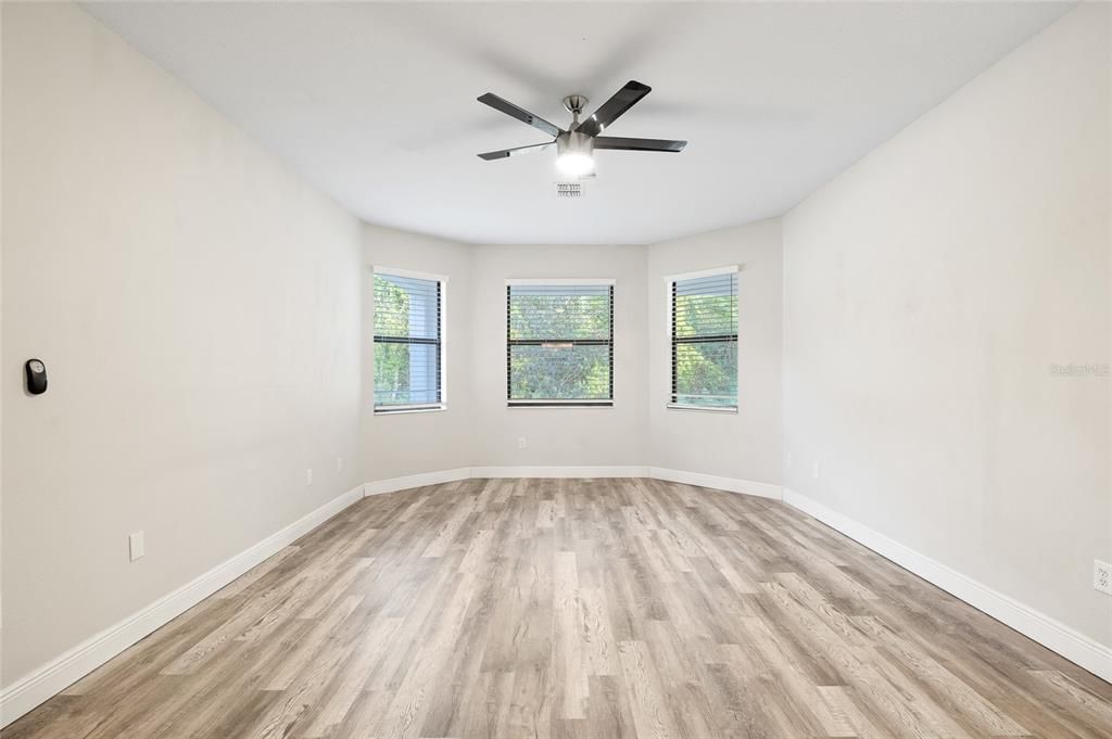 For Rent: $3,250 (4 beds, 3 baths, 3496 Square Feet)