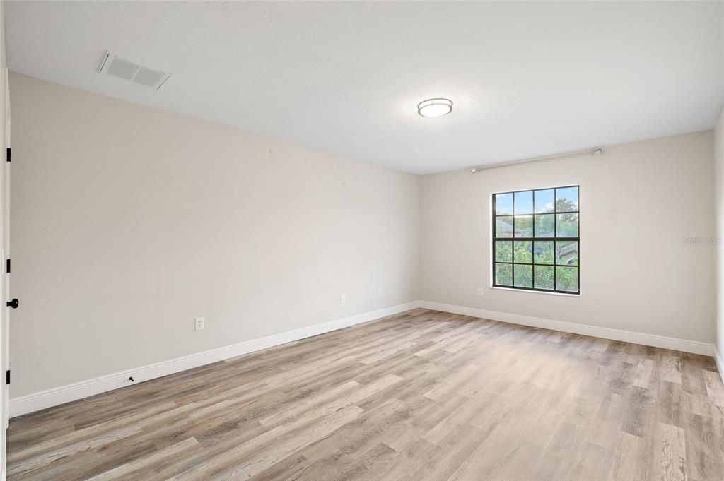 For Rent: $3,250 (4 beds, 3 baths, 3496 Square Feet)