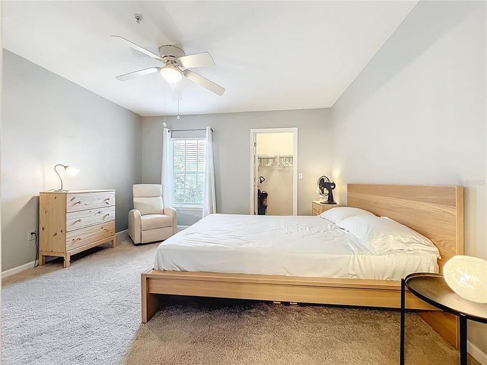 En Venta: $252,000 (2 camas, 2 baños, 1013 Pies cuadrados)